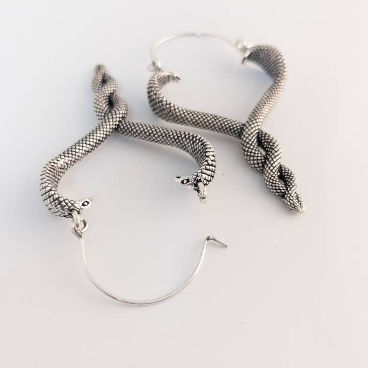 Tenzing Collections - Wholesale Dangle Earrings - Snake Earrings, Golden and Silver8