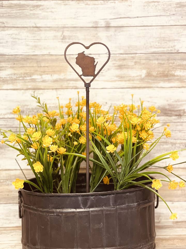 Heart Outline with Wisconsin Garden Plant Stake for wholesale by Universal Ironworks USA
