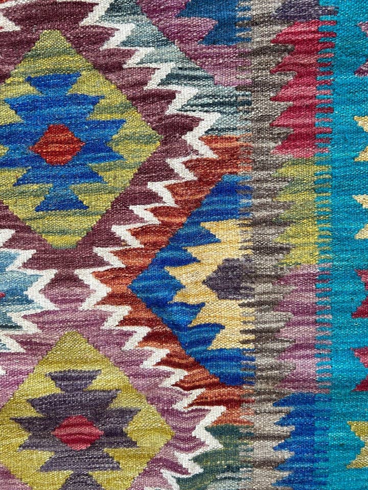 Kilim 4'x6' Rug for wholesale by Turkmen Handicrafts