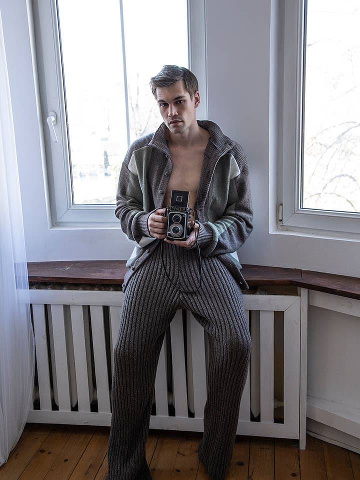 Color-Block Cardigan for wholesale by Maison BOGOMIL