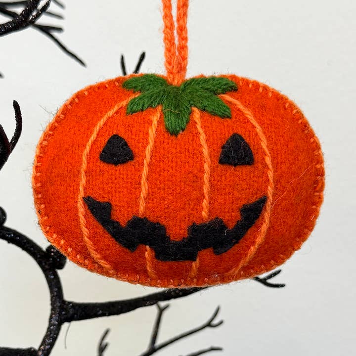 Classic Jack-O-Lantern Pumpkin Halloween Ornament for wholesale by Ornaments 4 Orphans