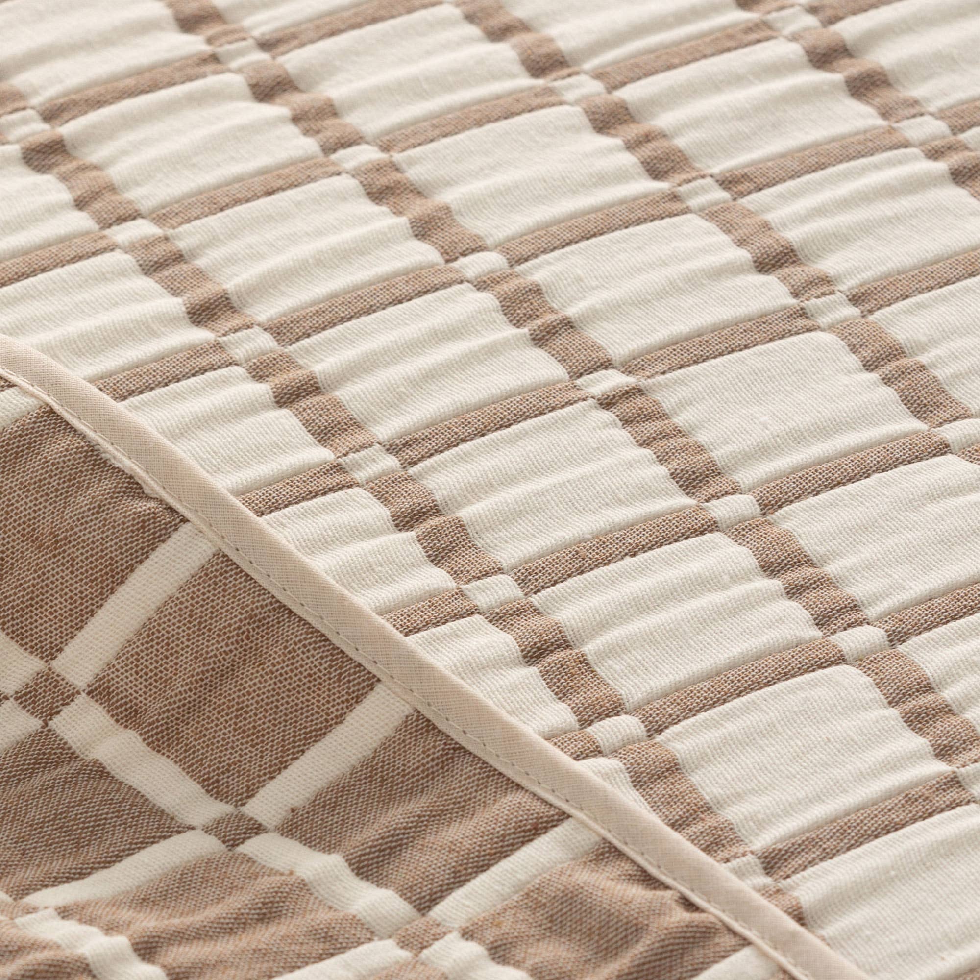 Braun Leichte Jacquard-Baumwolldecke mit Karos INEA für den Großhandel auf Faire1