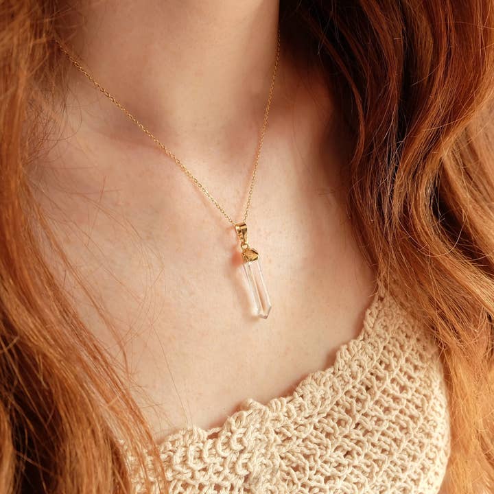 Augusta Jewellery - Wholesale Pendant/charm necklace - Raw Quartz Crystal Gemstone Necklace1