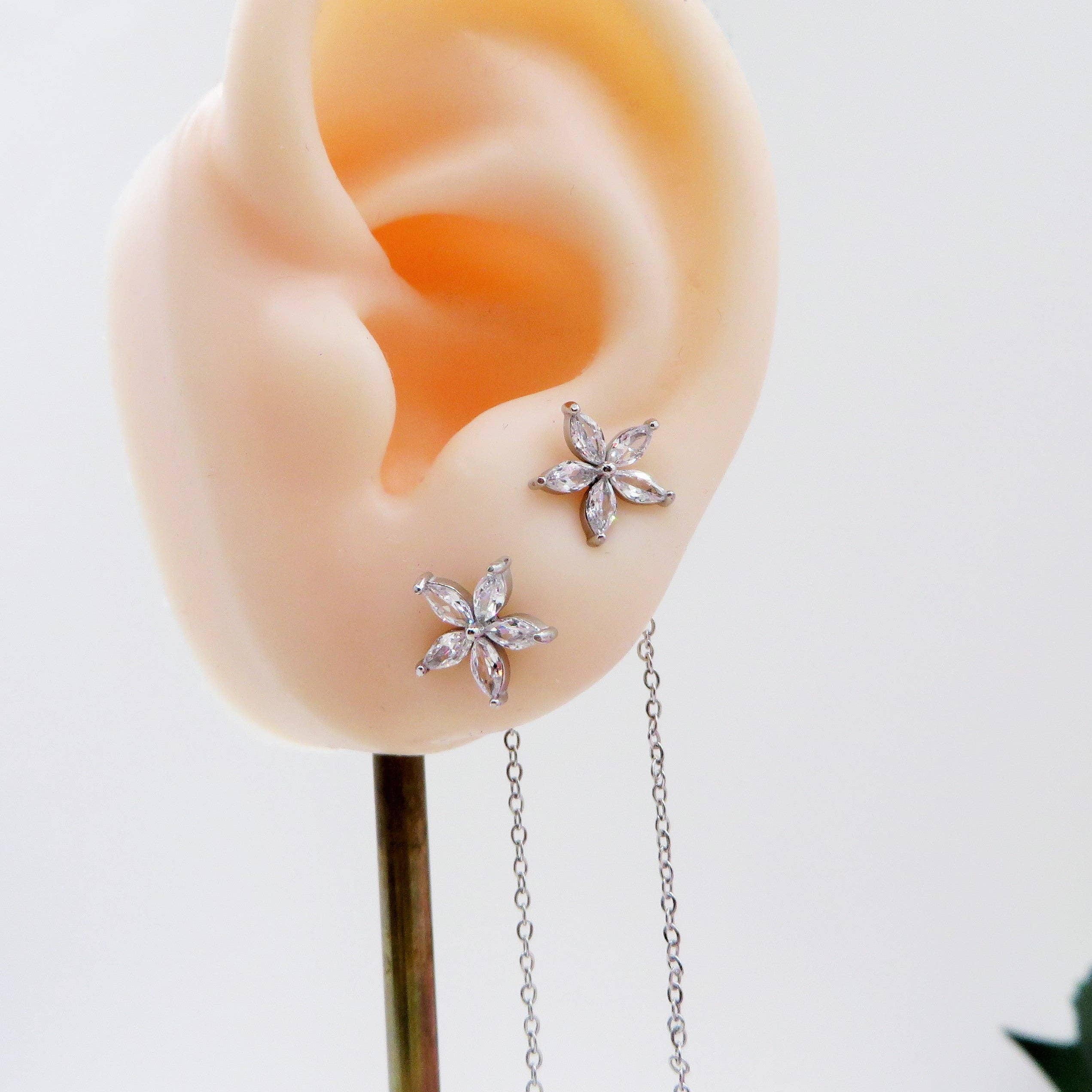 Daemon srls - Vente Boucles d'oreilles pendantes - THALIA Boucles d'oreilles pendantes à fleur - Acier inoxydable ~ PAIRE Boucles d'oreilles fil pendantes avec zircon cubique - Fil d'oreille - Pendantes2