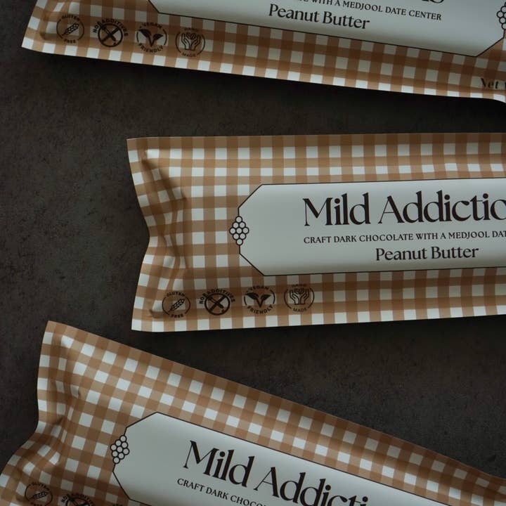 Mild Addictions - Wholesale Chocolate Bar - Natural Dark Chocolate PB Medjool Date Center (4.5oz)