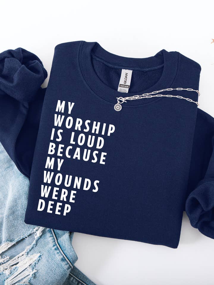 Min tilbedelse er høj Crewneck for engroshandel hos Poppy & Aster