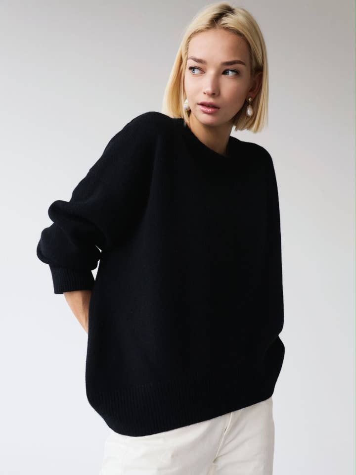 VividLux – wholesale Knitted jumper – Women′s – Candyfloss Oversized Pullover Sweater9