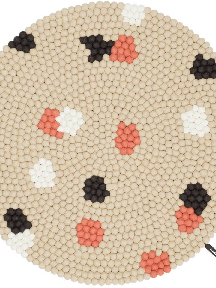 Terra Sand Filzkugelteppich rund 100% Wolle für den Großhandel von myfelt