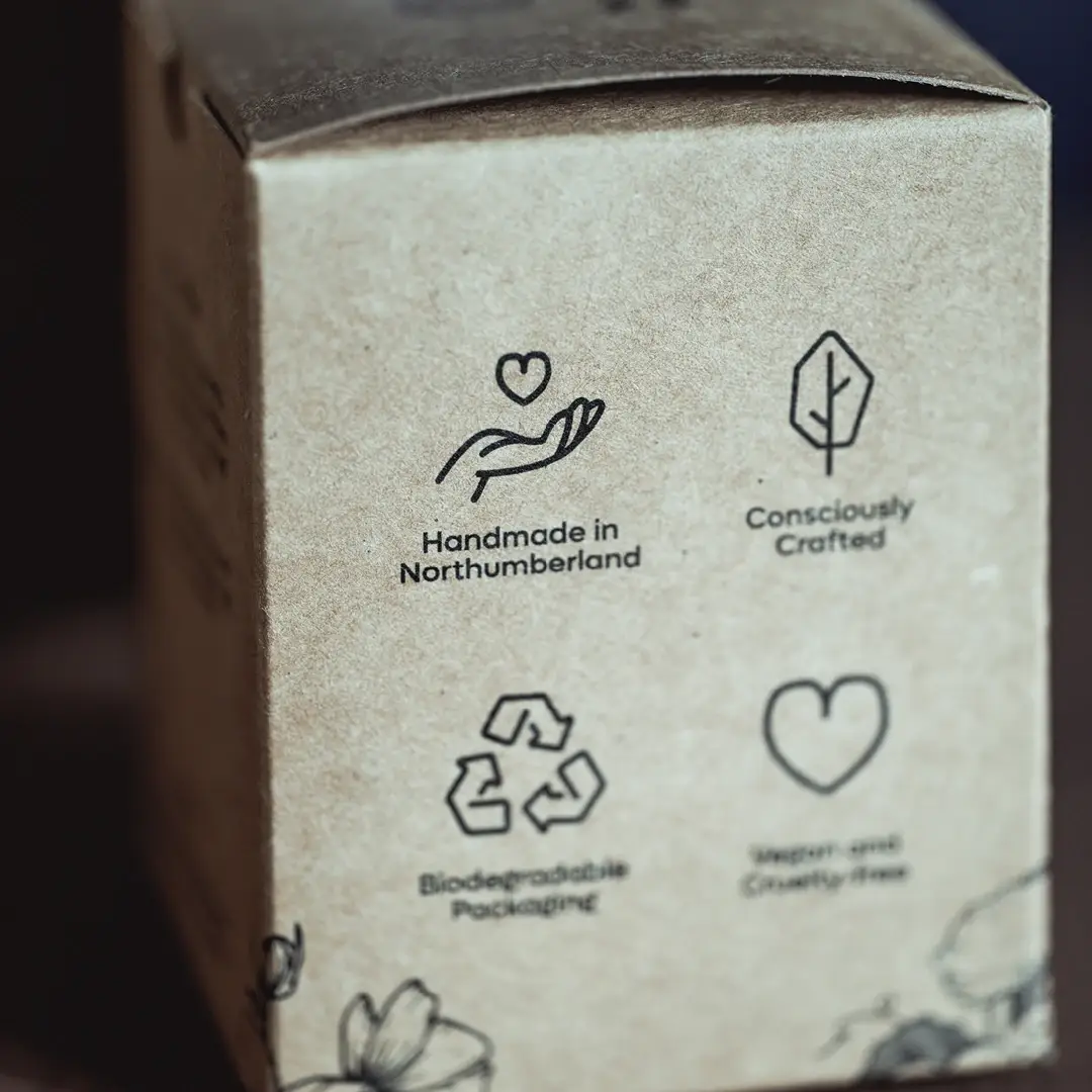 The Northern Wood Co - Wholesale Jar/Filled Candle - Cedarwood & Jasmine Jar Candle - Rapeseed & Coconut Wax3