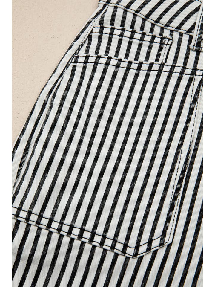 Rayures Noires Jean en denim à taille haute avec poche plaquée et coupe droite en vente sur Faire3