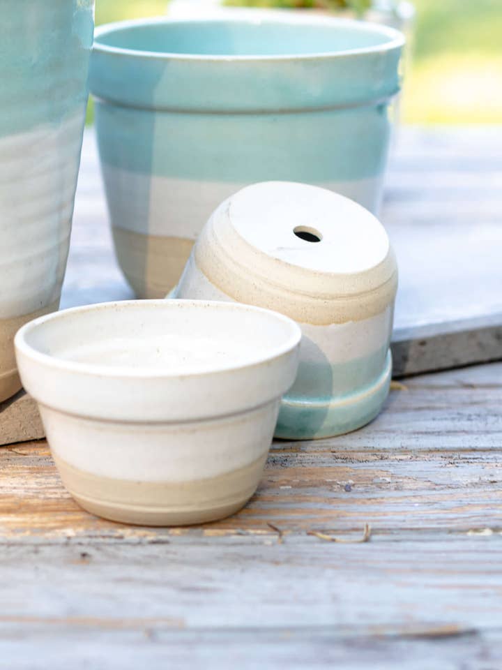 Maceta clásica - Tiny para venta al por mayor de Coastal Clay Co.