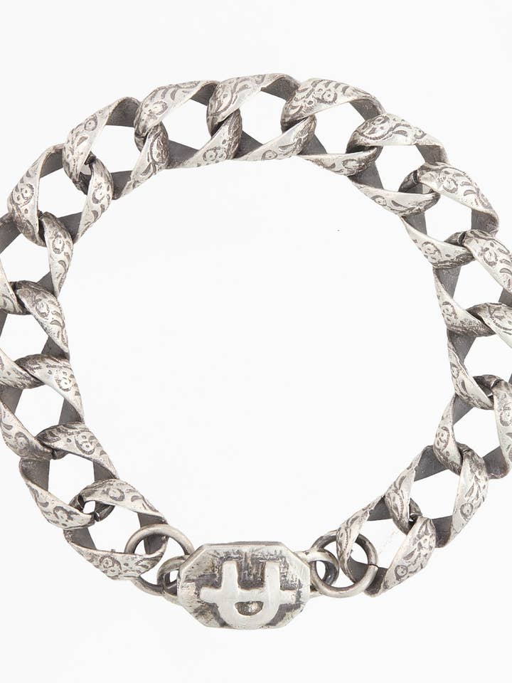 Brazalete eslabón Tallado for wholesale by LA FEMME UNCHAINED