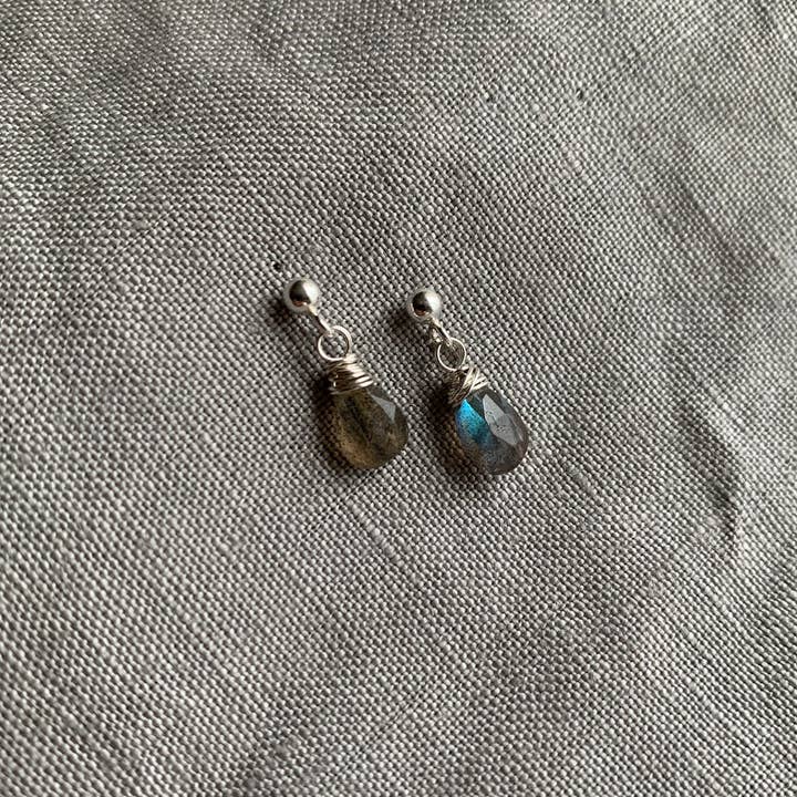 Naked Sage - Wholesale Dangle Earrings - Labradorite - Linnaea Earrings2