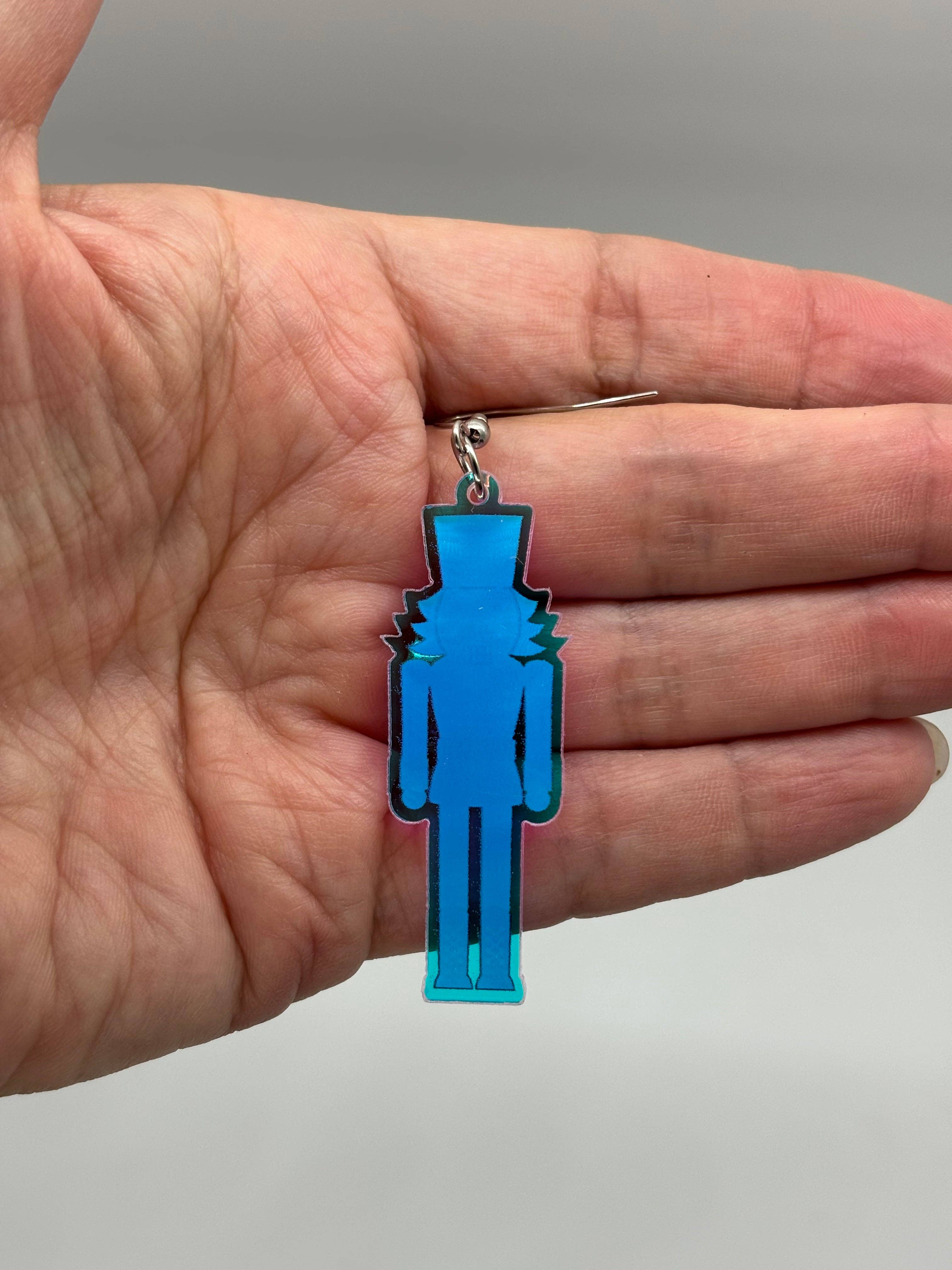 Myrickle – wholesale Hängande örhängen – Nötknäppare i rosa örhängen Julklapp3