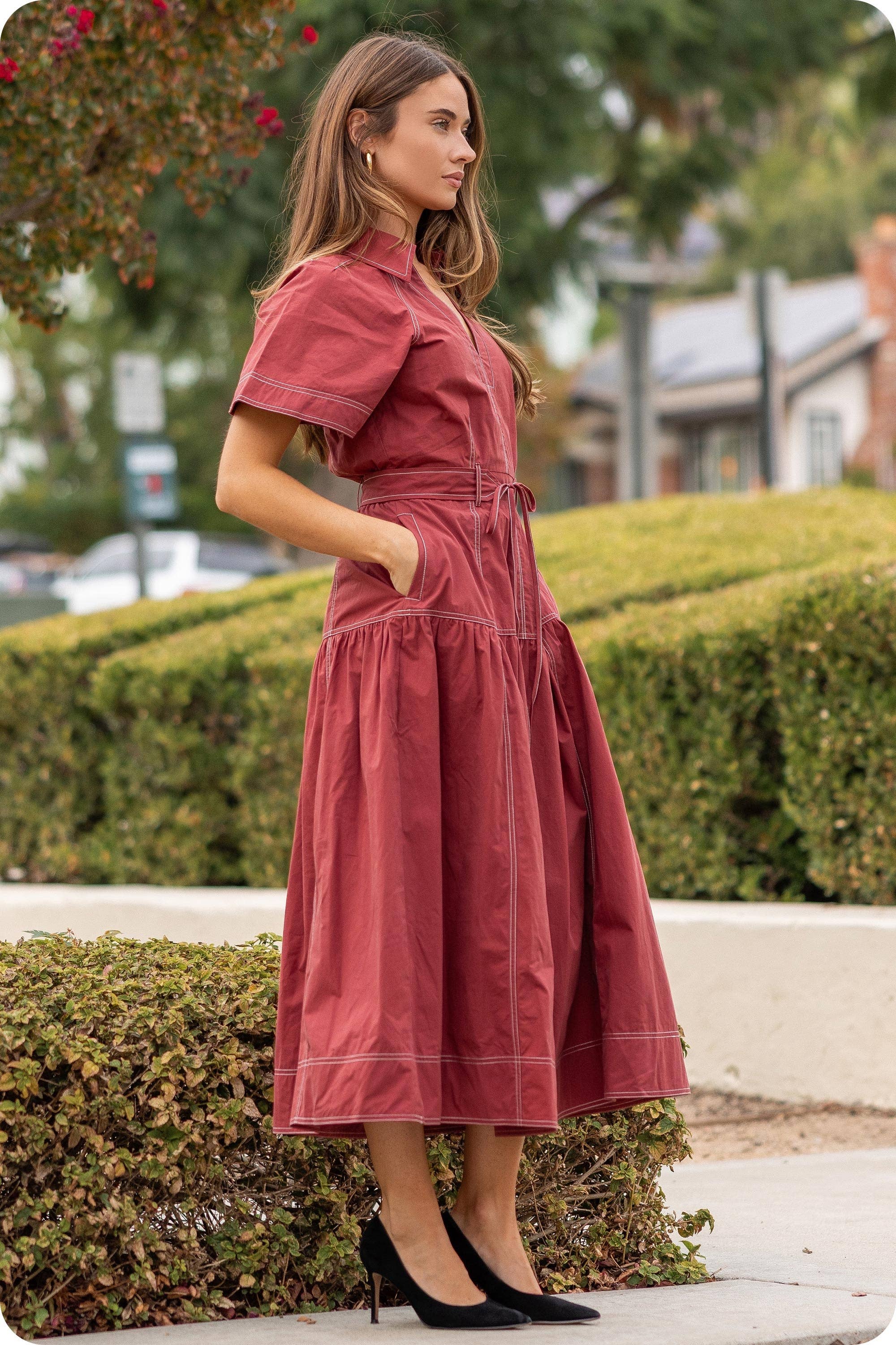 Strut & Bolt - Vente Robe – femme - Robe midi en popeline à col surpiqué11