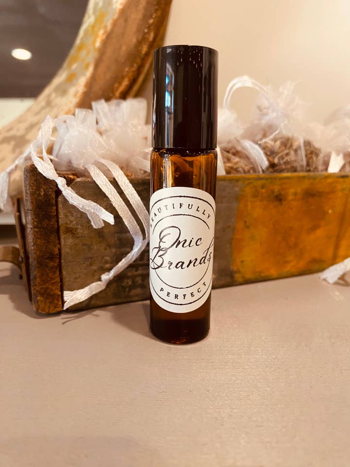 Onic Brands Aveum Renew: The Restorative Rollerball Eye Serum for wholesale by Onic Brands LLC