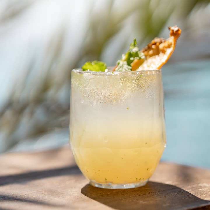 Crystal Clear Wine tumbler 2-piece set SUPERGLAS CLUB No. 24 for wholesale on Faire1