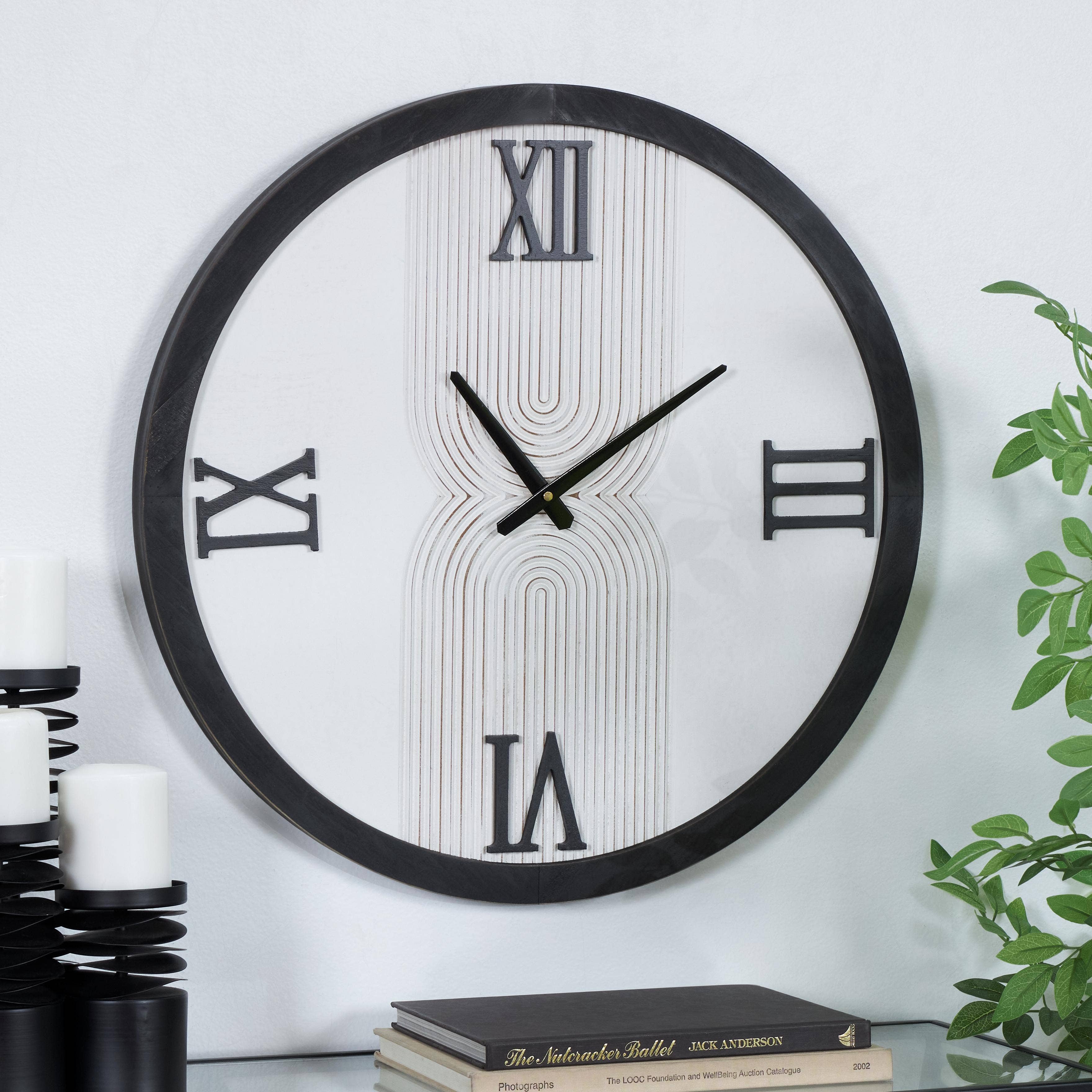 Deco Marché - Wholesale Wall Clock - Modern White Wood Wall Clock1