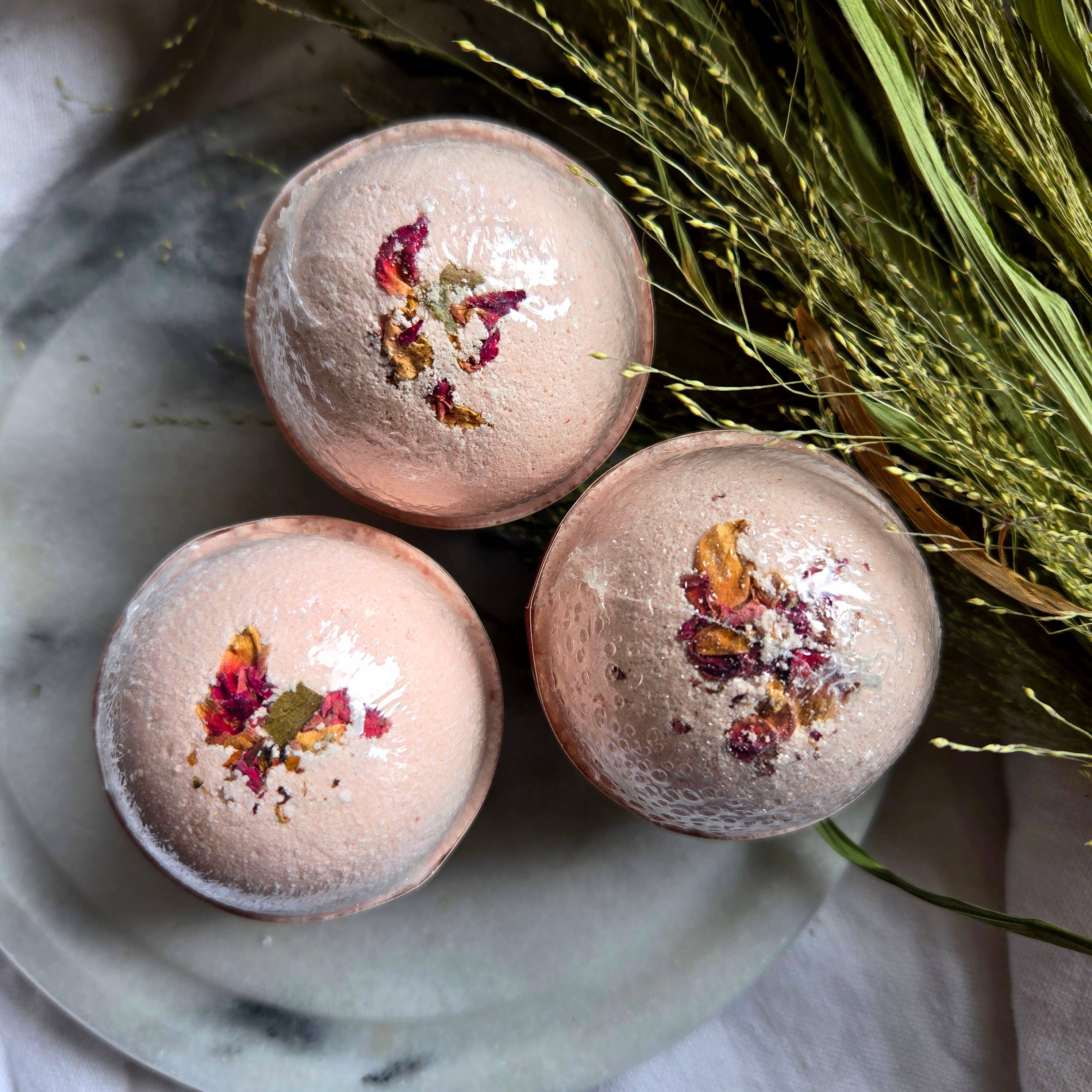 Gnat and Bee - Wholesale Bath Bomb/Fizz - Ruby Patchouli | Natural Bath Bomb1