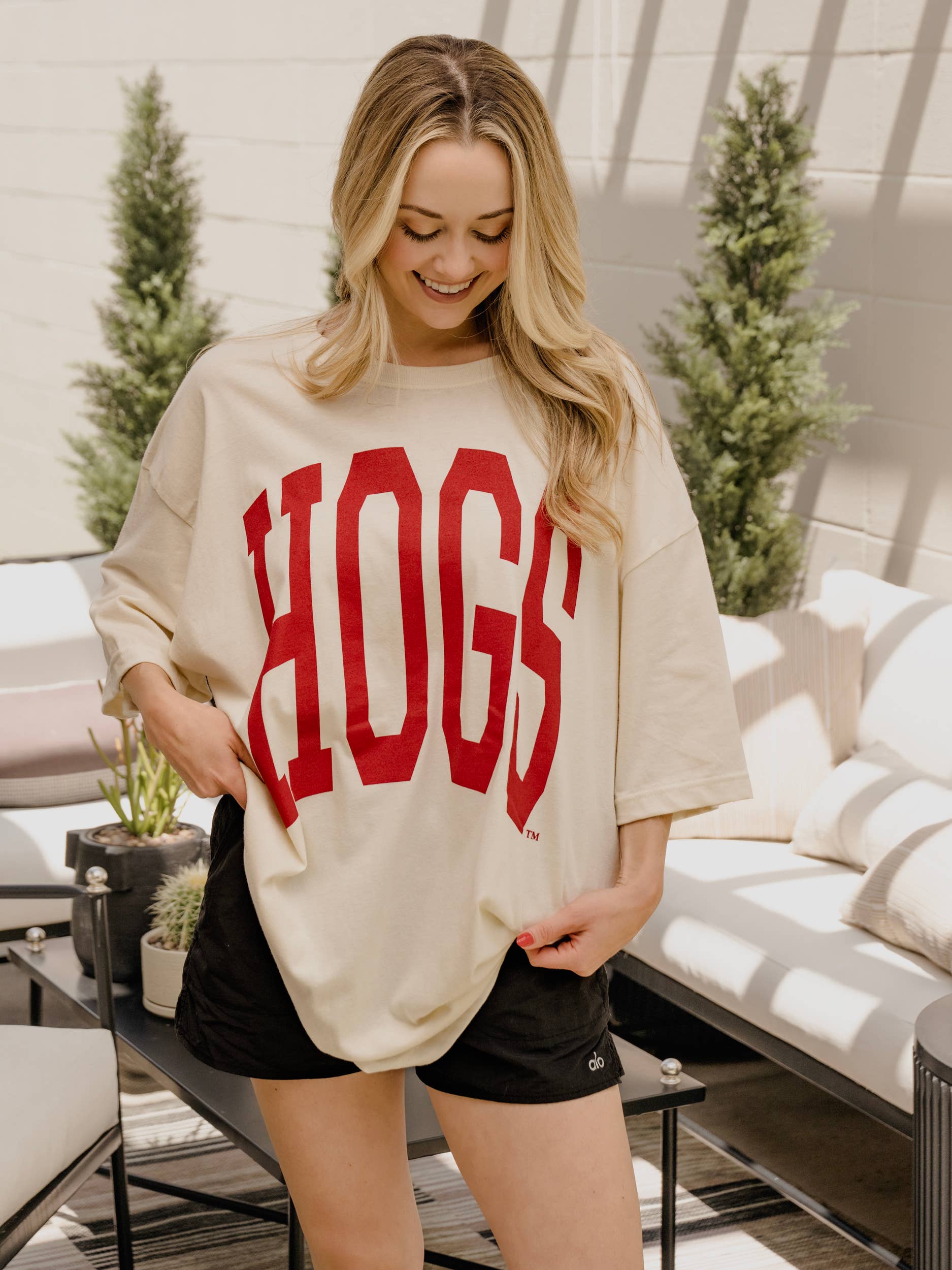 LivyLu - Vente T-shirt à imprimés – femme - T-shirt Arkansas Razorbacks Hogs Tall Boy blanc cassé taille unique4