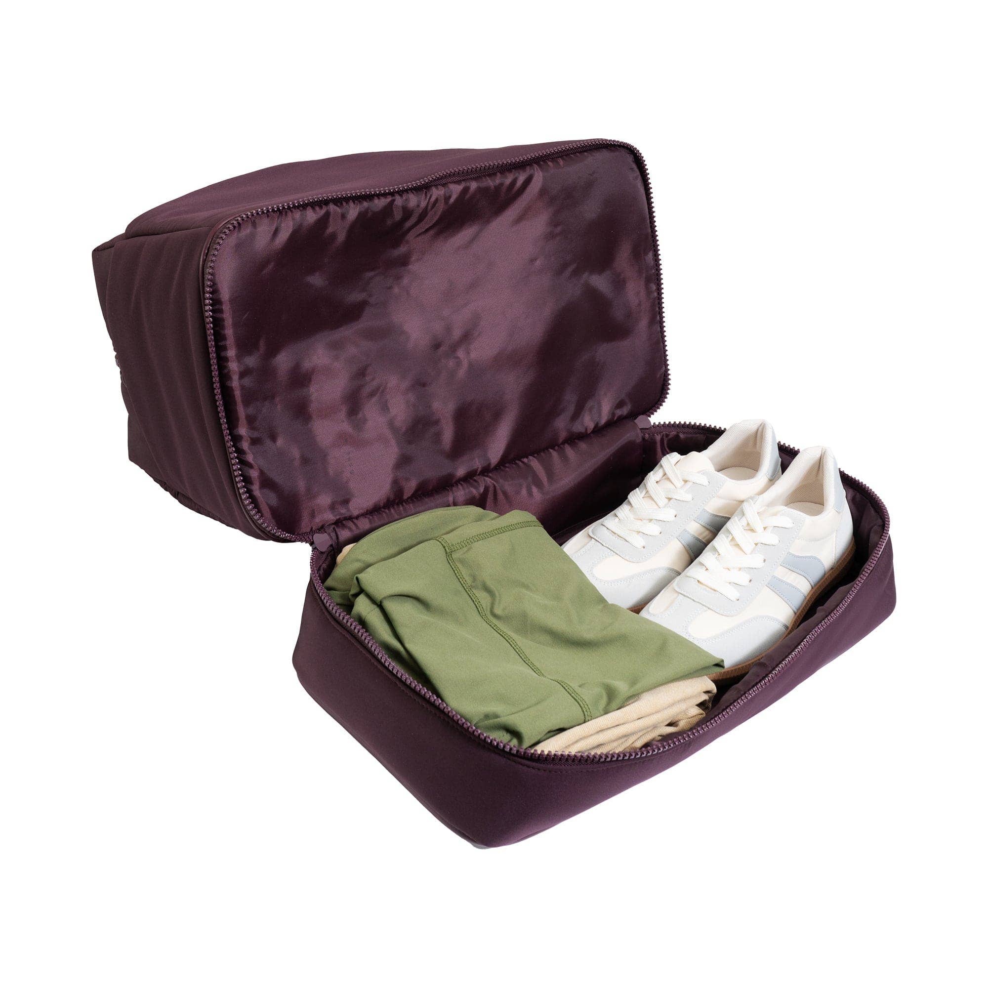 Magid - Wholesale Weekender Bag - Women's - Joan & David 18 Inch High Density Sport Nylon Drop Bottom Duffel Bag23