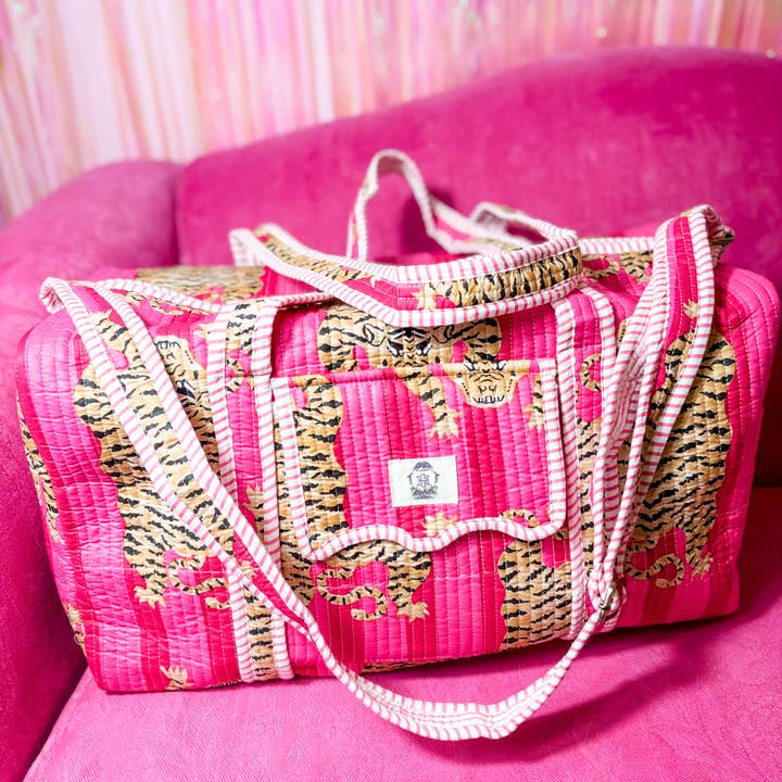 Heart of Grace - Wholesale Weekender Bag - Women's - Pink Eye of the Tiger Large Scalloped Quilted Duffle Bag