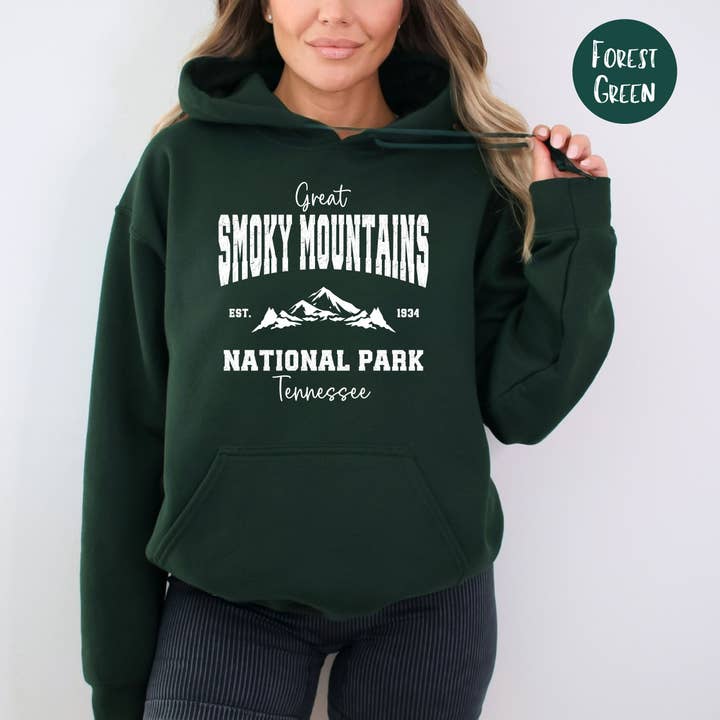 Sweat à capuche du parc national des Great Smoky Mountains pour la vente par CindyL Boutique