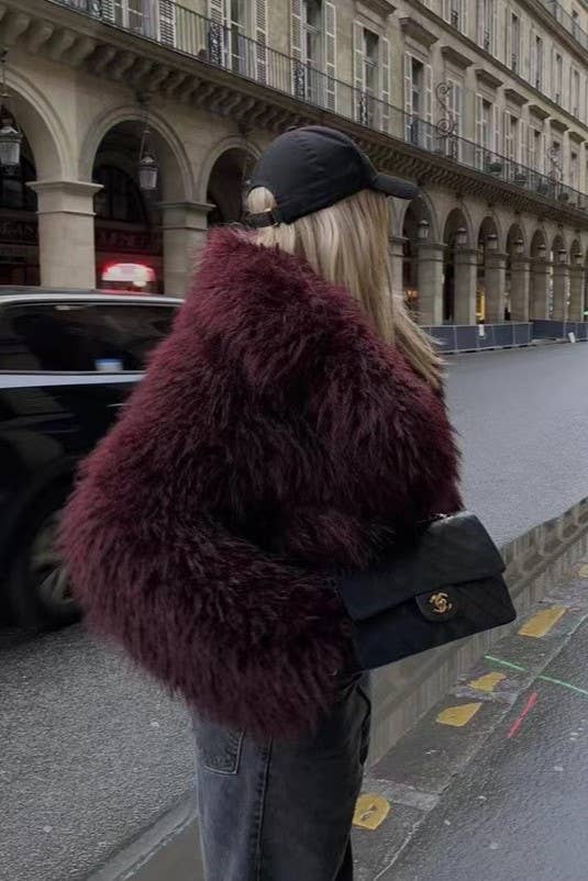 Rosa Clothing - Vente Veste – femme - Veste duveteuse en fausse fourrure à col oversize10