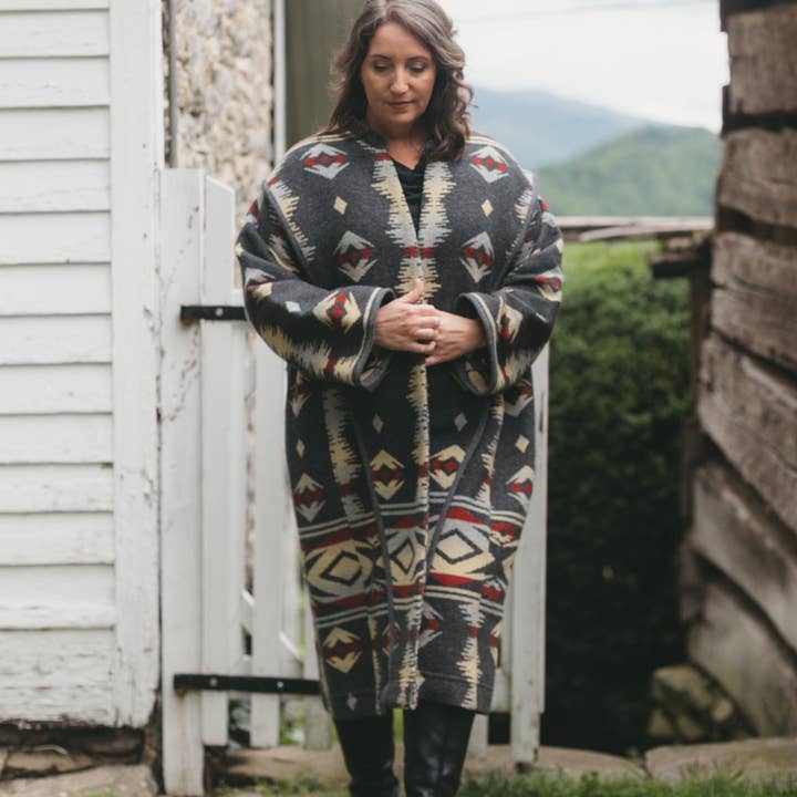 Folkwear - Wholesale Craft sewing kit - 150 Hungarian Szur - Sewing Pattern