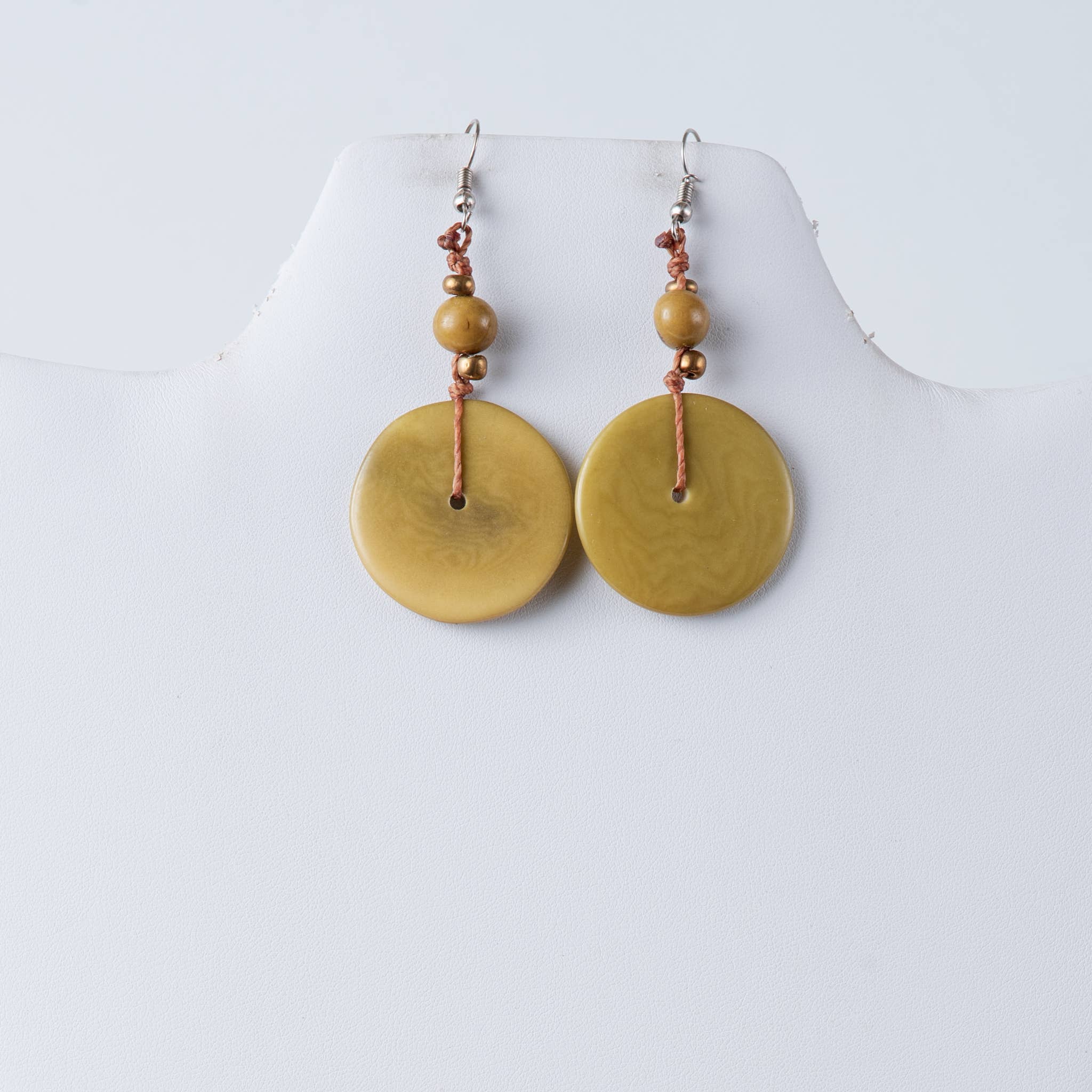 TaguArtsy – wholesale Dangle earrings – Ambar Slice Eco-friendly Earrings13