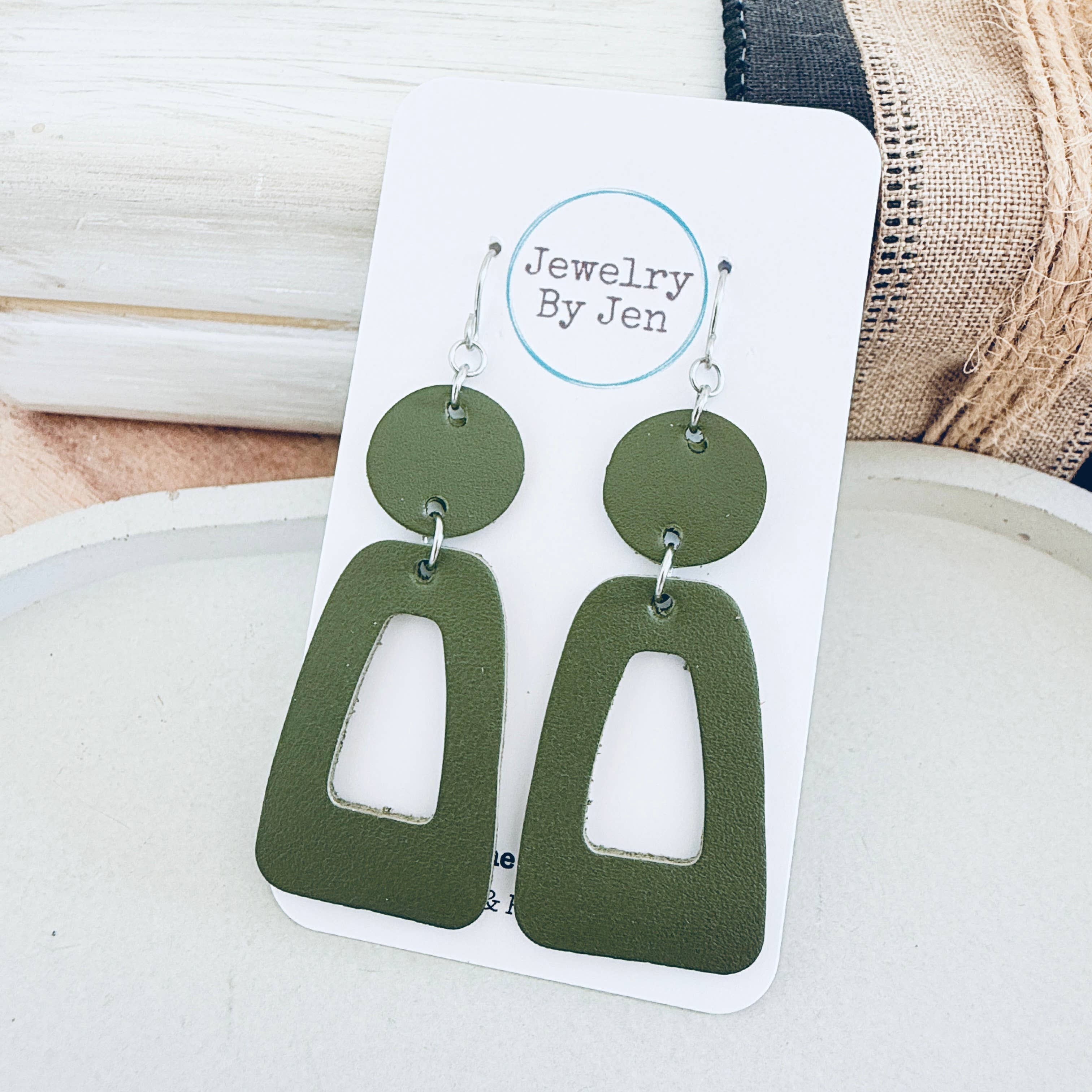 Jewelry By Jen - Vendita all'ingrosso Orecchini pendenti - Orecchini Trixie: Verde Militare2