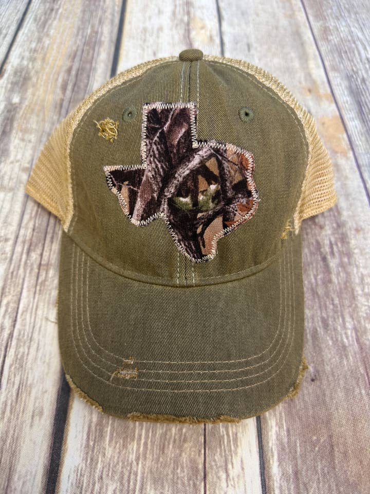 Dirty Truckerhoed van Real Tree Camo voor wholesale door Sweet Texas Treasures