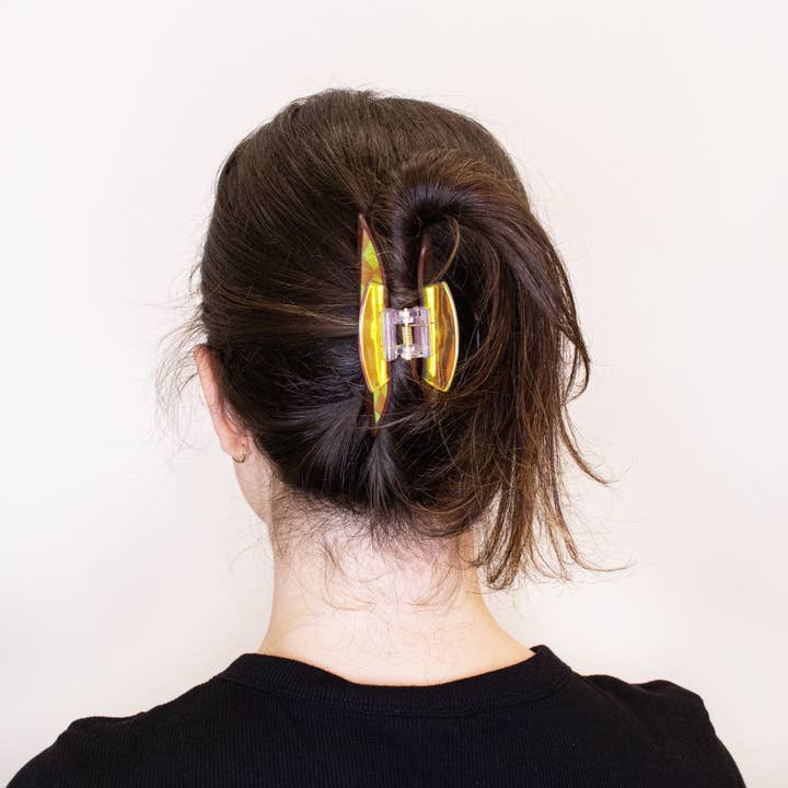 Frog Sac - Wholesale Hair Clip - Women's - Medium Round Iridescent Checkered Hair Claw Clip3