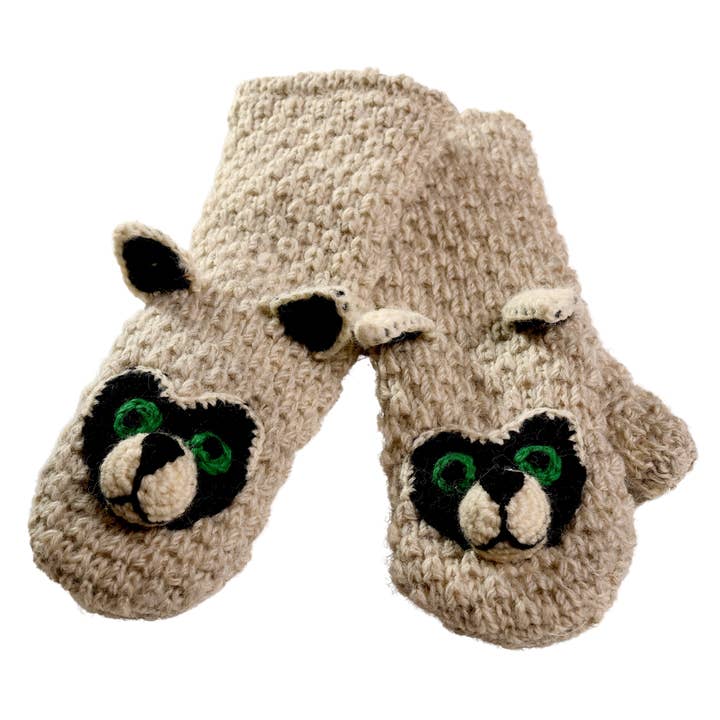 Gehäkelte Rockey Racoon Fäustlinge für den Großhandel von Nirvanna Designs, Inc.