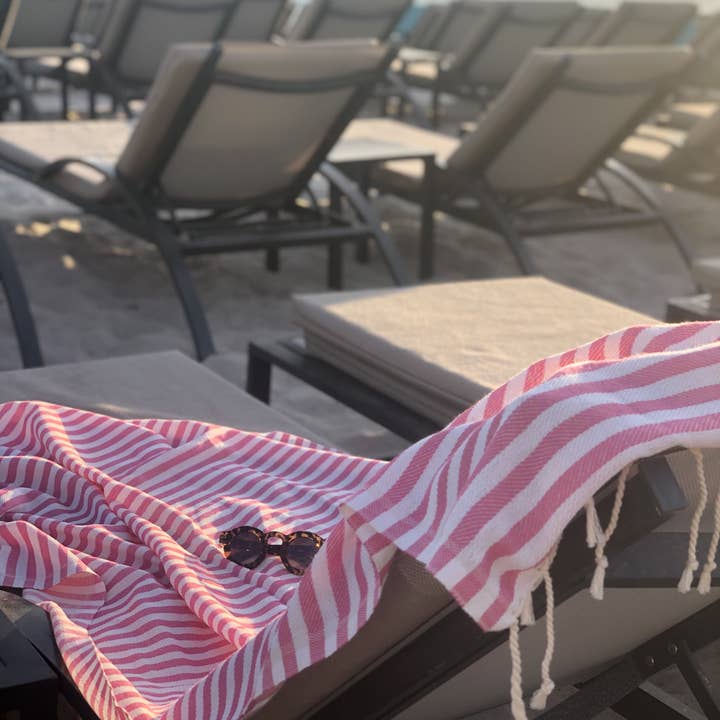 MY LUXE - Venta al por mayor Toallas de playa - Toalla Hammam Cherry Candy6