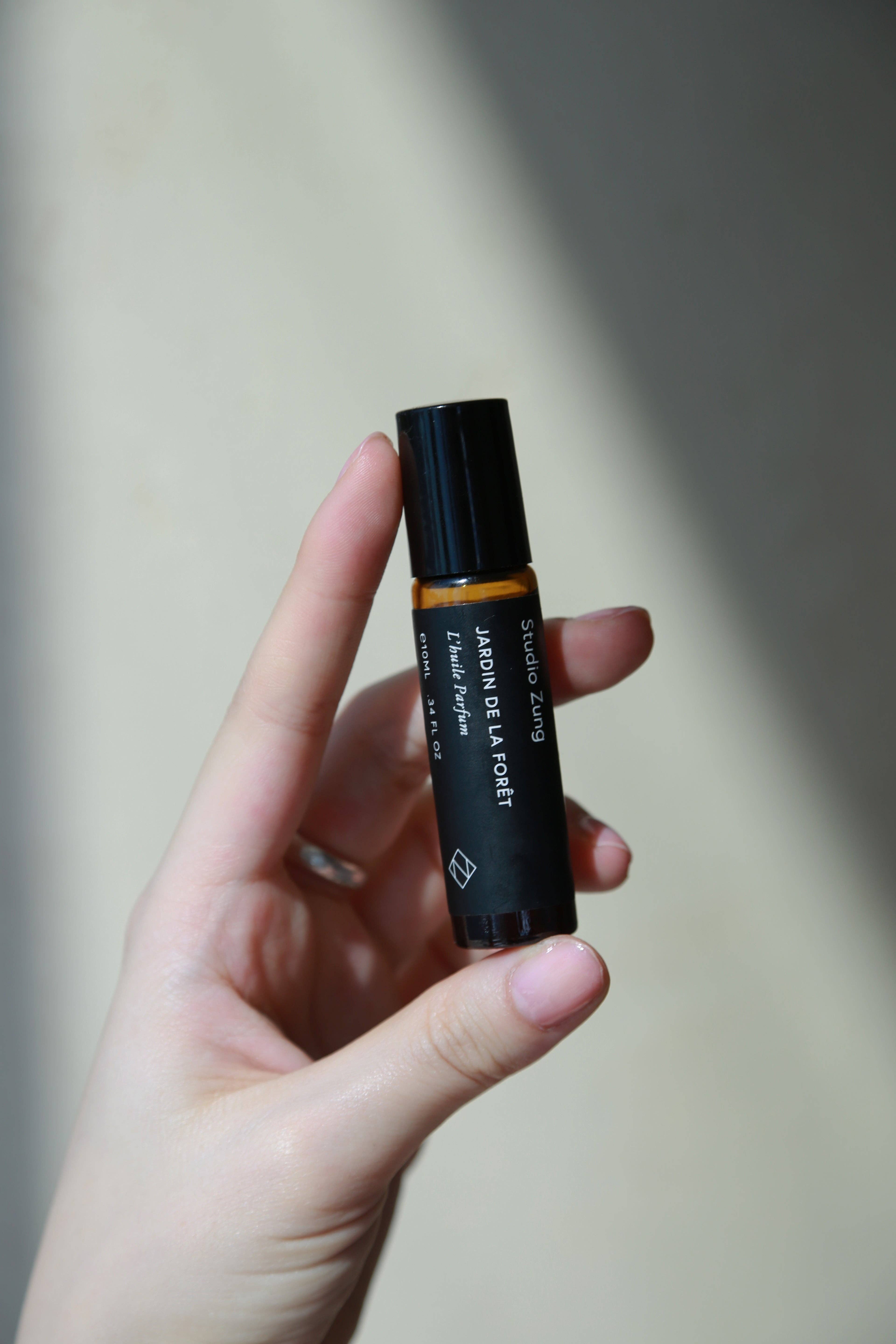 Shop Zung - Vente Huile parfumée - Huile de parfum Studio Zung | Nº1 Jardin de la Forêt4