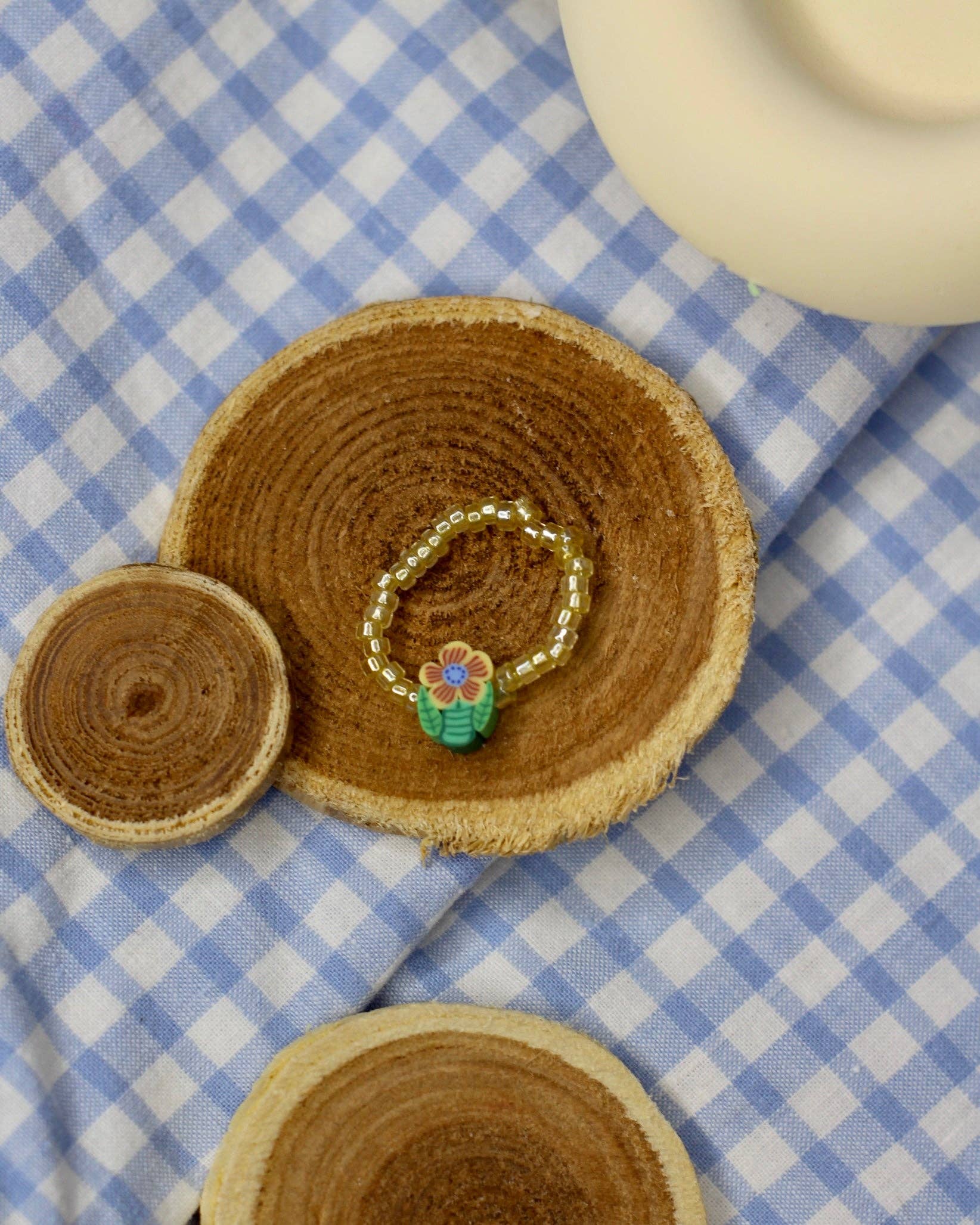 Meet me at the corner - Wholesale Band/Stacked Ring - Flower beaded ring1