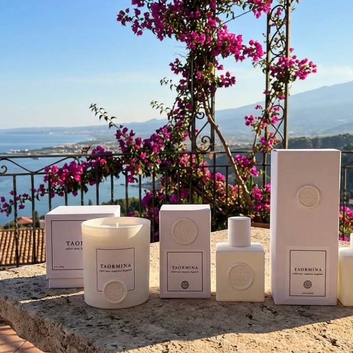 Taromina - Diffuser (velvet moss, tangerine, bergamot) for wholesale by Scents of Sicily