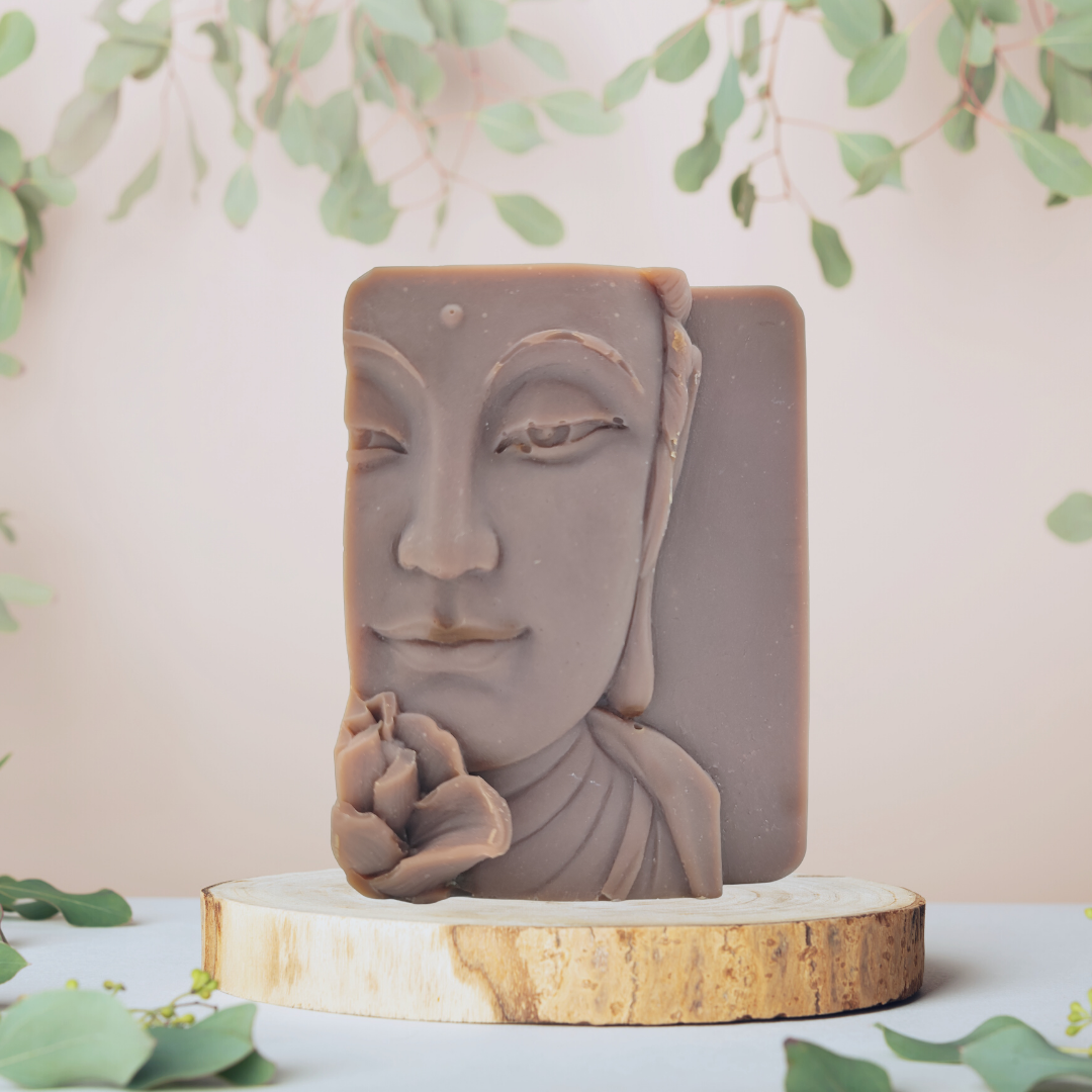 Kleine Auszeit Manufaktur – wholesale Tvål – Tvål med frankincense och myrra för inflammationskänslig hud1