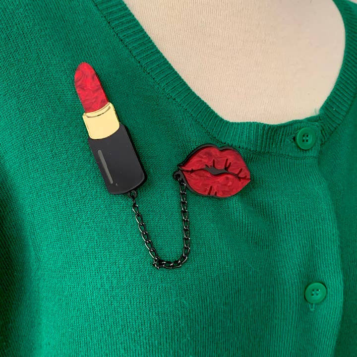 Birdie Bananas – wholesale Brooch – Red Lips and Lipstick Double Brooch1