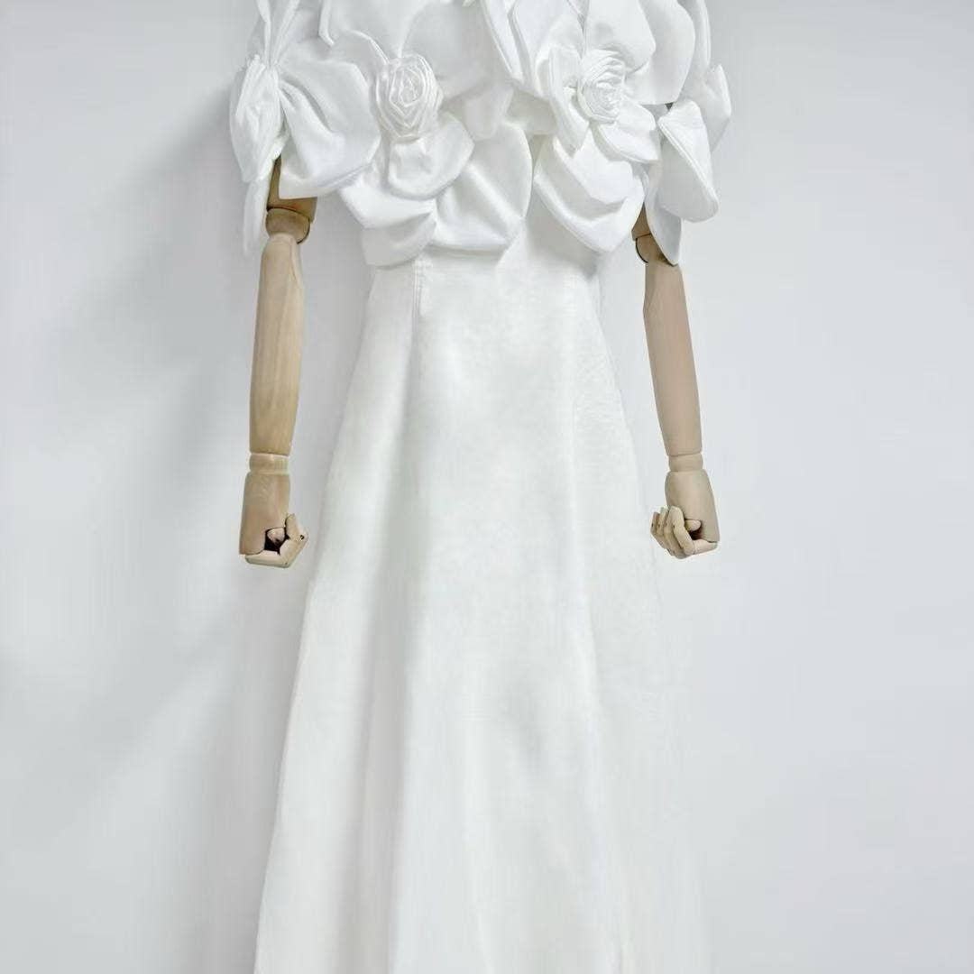 Productseeker - Wholesale Skirt - Women's - DR493 Elegant A-Line Skirt with 3D Floral Slim Fit Design6