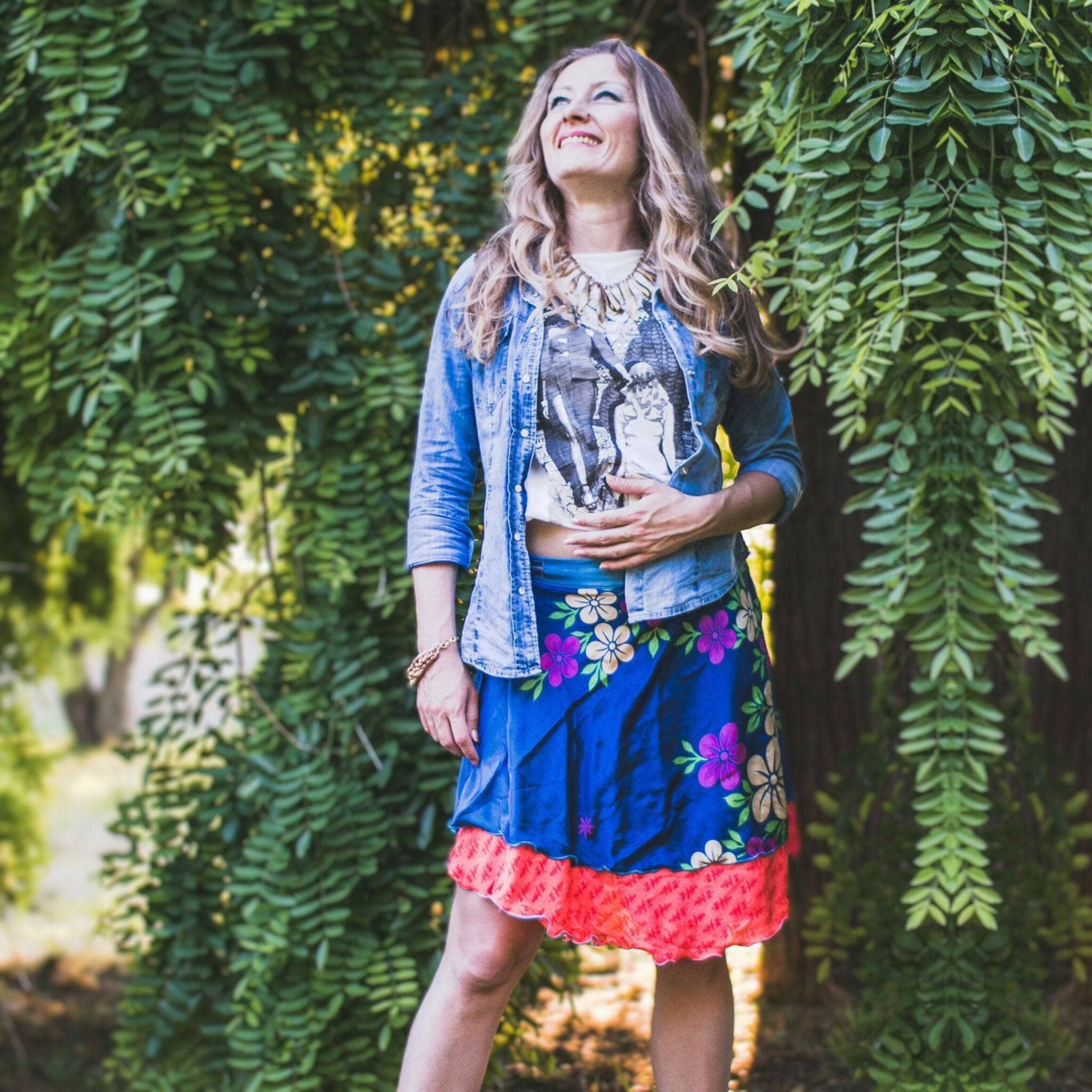 Darn Good Yarn - Wholesale Skirt - Women's - Knee-Length: "Mini" Sari Wrap Skirts7