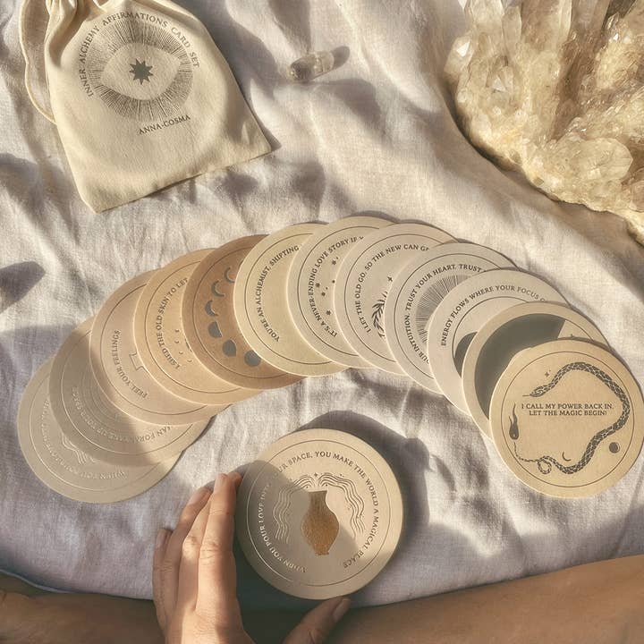 Anna Cosma - Wholesale Tarot Cards - INNER ALCHEMY AFFIRMATIONS - CARD SET - DECK - GOLD EDITION10