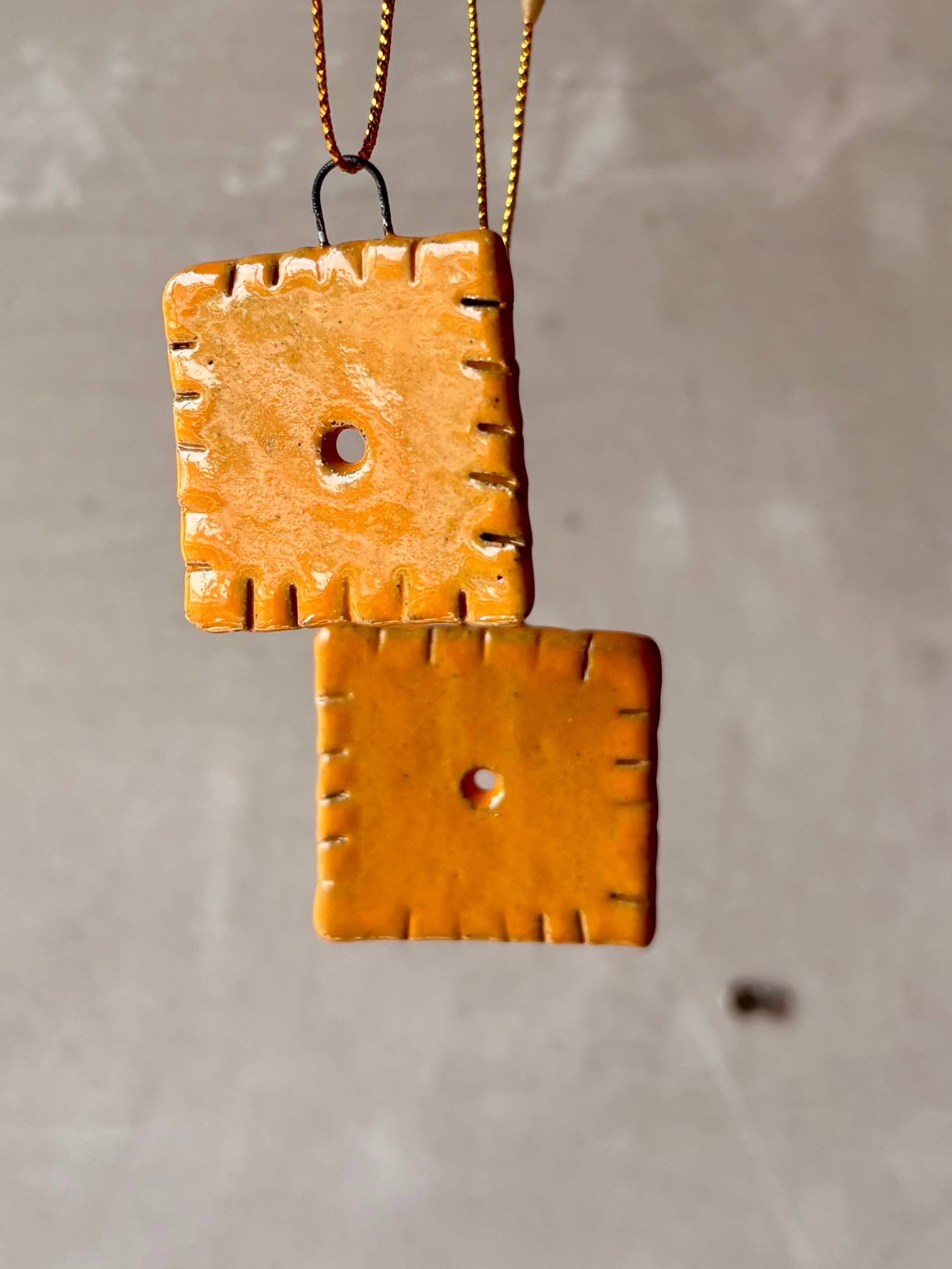 ROB Ceramics - Wholesale Ornament - Cheez It Ornament 6