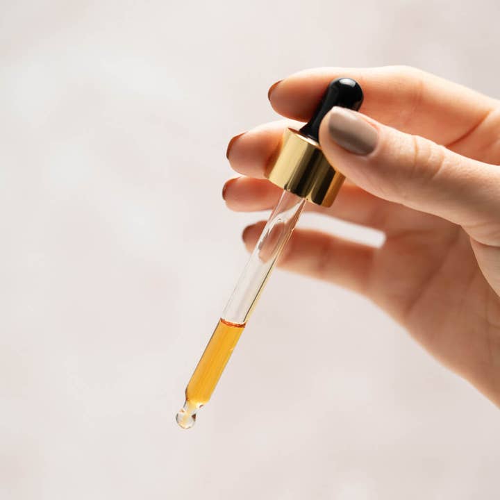 The Ayurveda Experience - Wholesale Facial Oil - iYURA Kesaradi Face Oil4