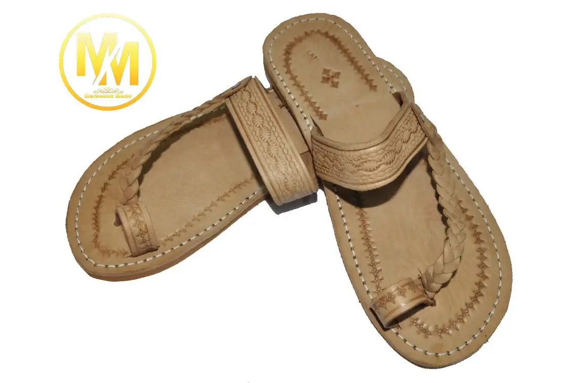 Hecho a mano - Wholesale Sandals - Women's - Beige sandals1