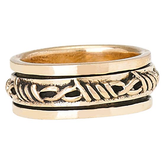 Bague en fil de fer barbelé en bronze « Don't Fence Me » pour la vente par Tiger Mountain Jewelry