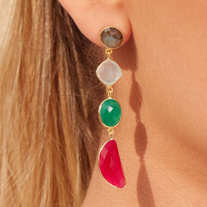 Athena Guldörhänge - Labradorit, Grön & Rosa Fuchsia Onyx för wholesale av Schmuckoo Berlin