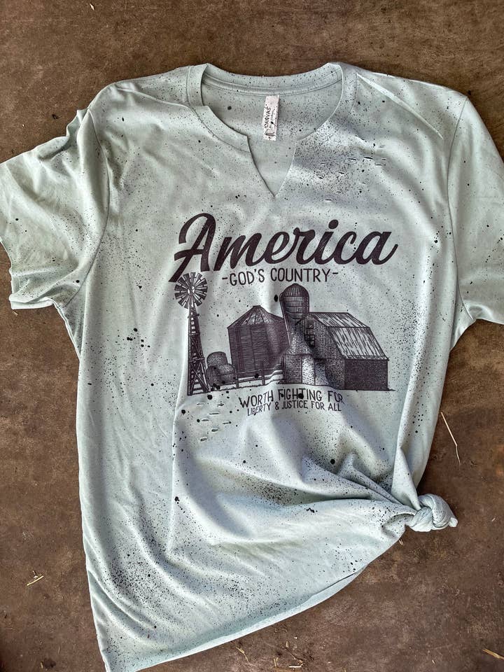 Gods Country - America Tee voor wholesale door Hartley Co