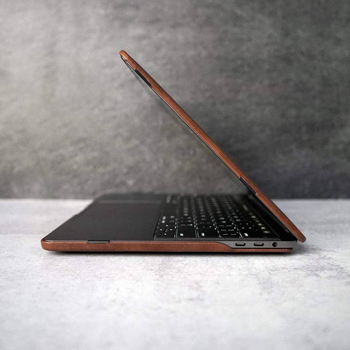 Andar - Wholesale Laptop/Tablet Case - Unisex - The Helm Full Grain Leather MacBook Case40